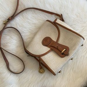 Dooney & Bourke | small Essex bag pebbled leather